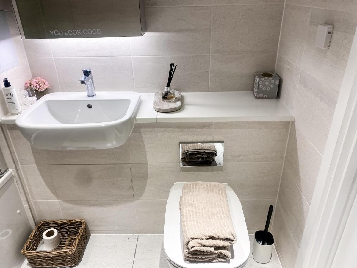 Luxury Apartment - 1 Min From Station Londres Extérieur photo